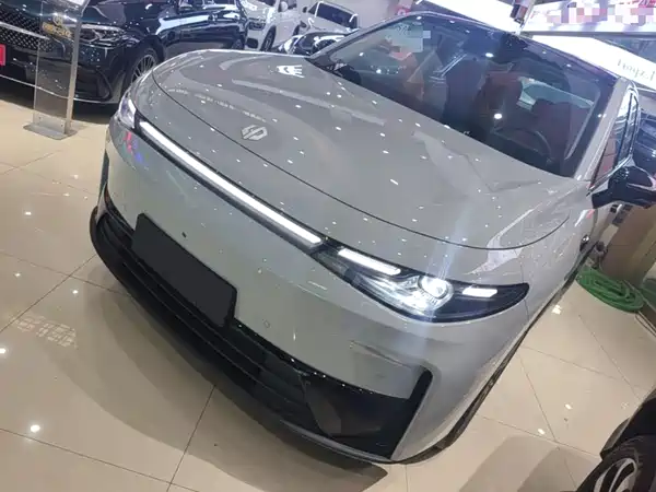 Leapmotor C10 2025