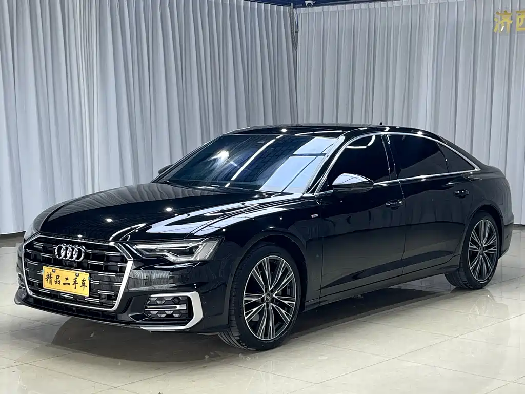 Audi A6L 2022 — фото 1