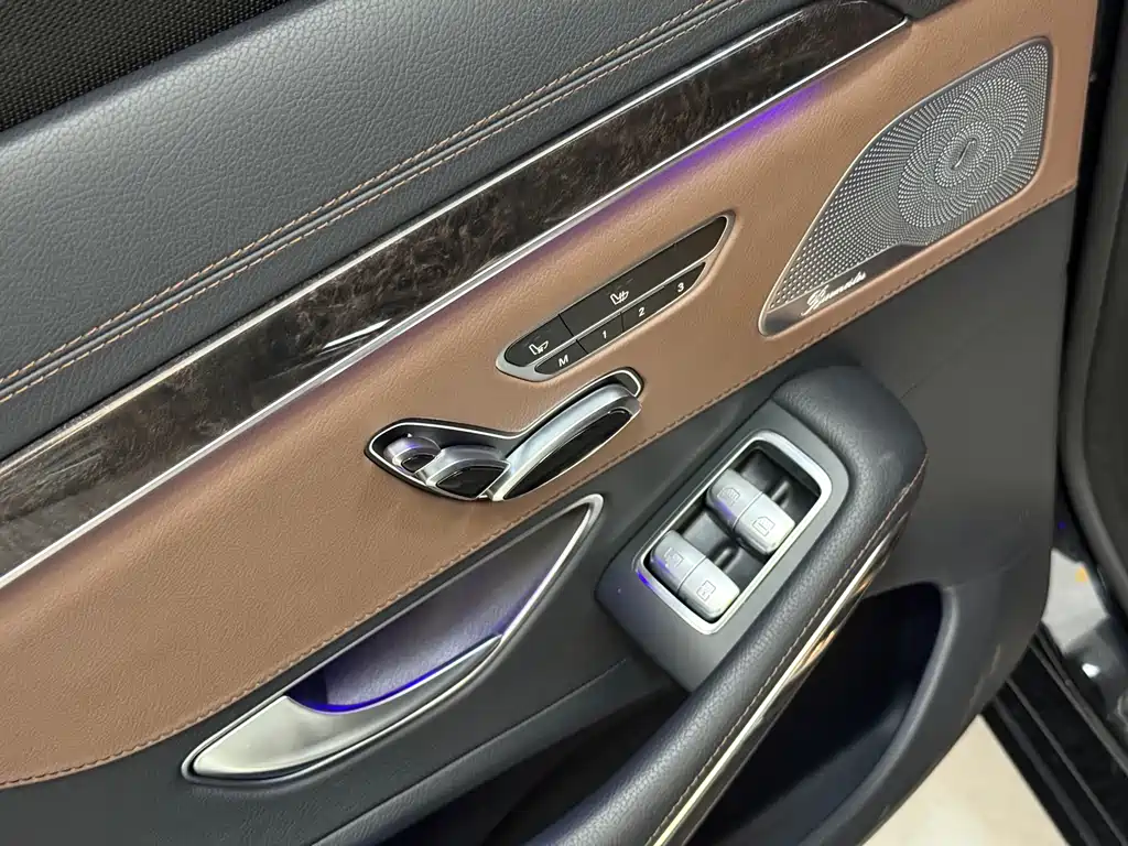 Mercedes-Benz S-Class 2016 — фото 23