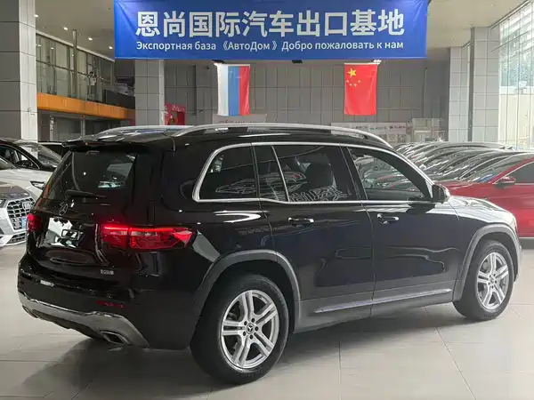 Mercedes-Benz GLB 2021