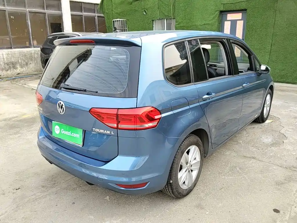 Volkswagen Touran 2019