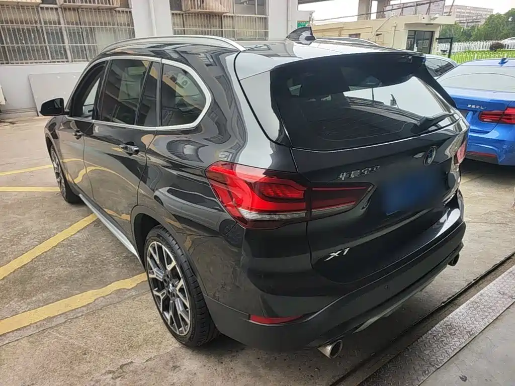 BMW X1 2021