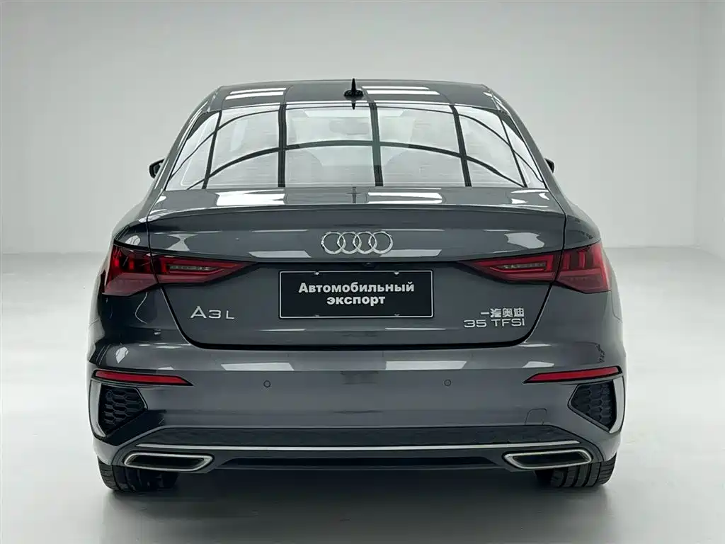 Audi A3 2023 — фото 9