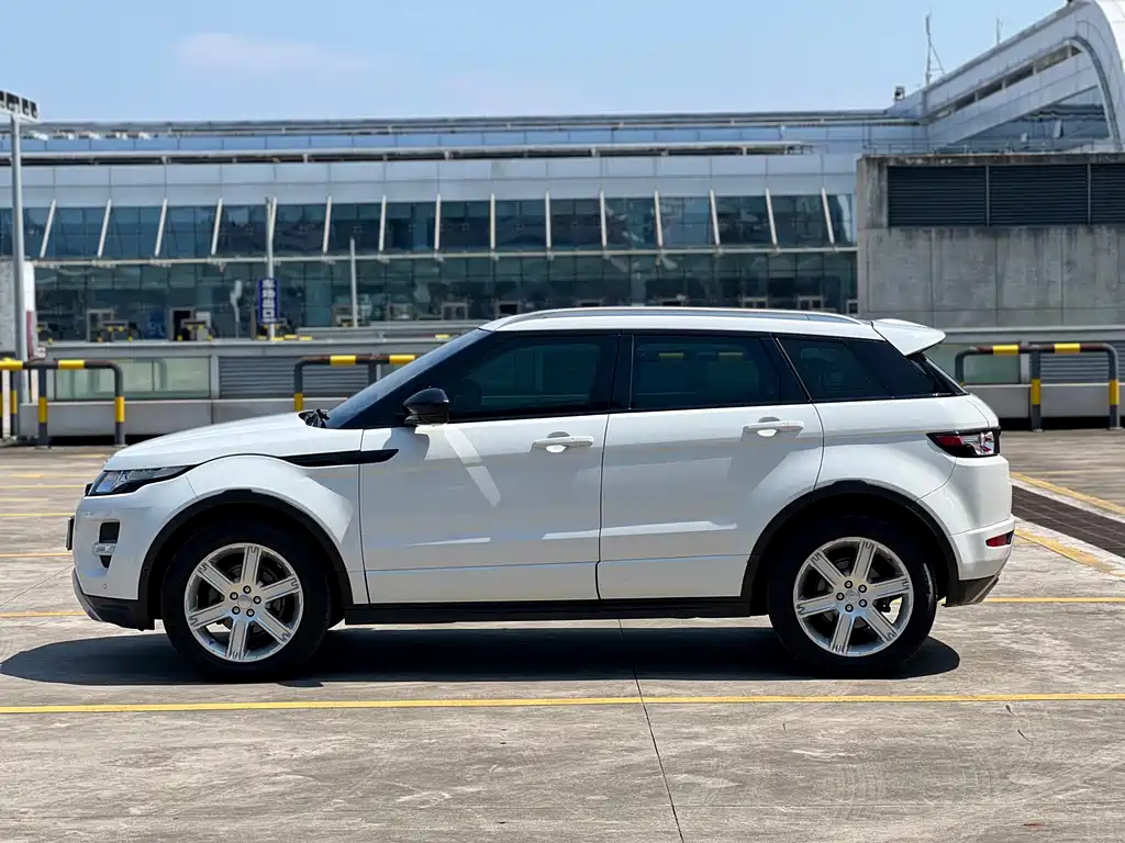 Land Rover Evoque 2016 — фото 4