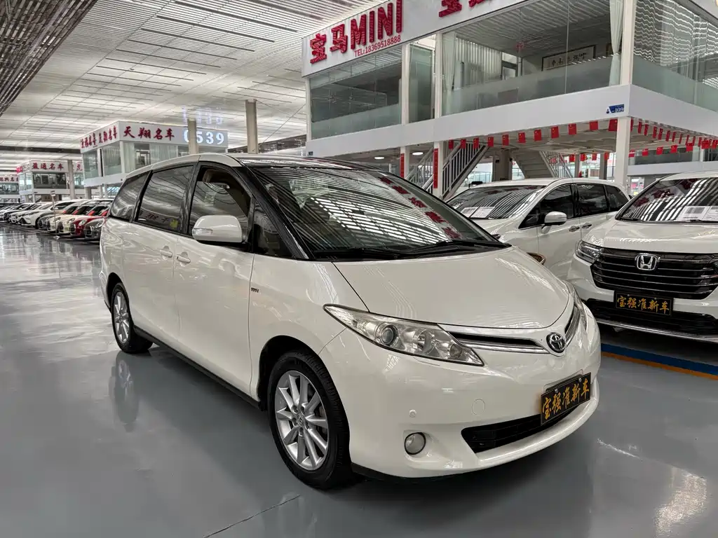 Toyota Previa 2013