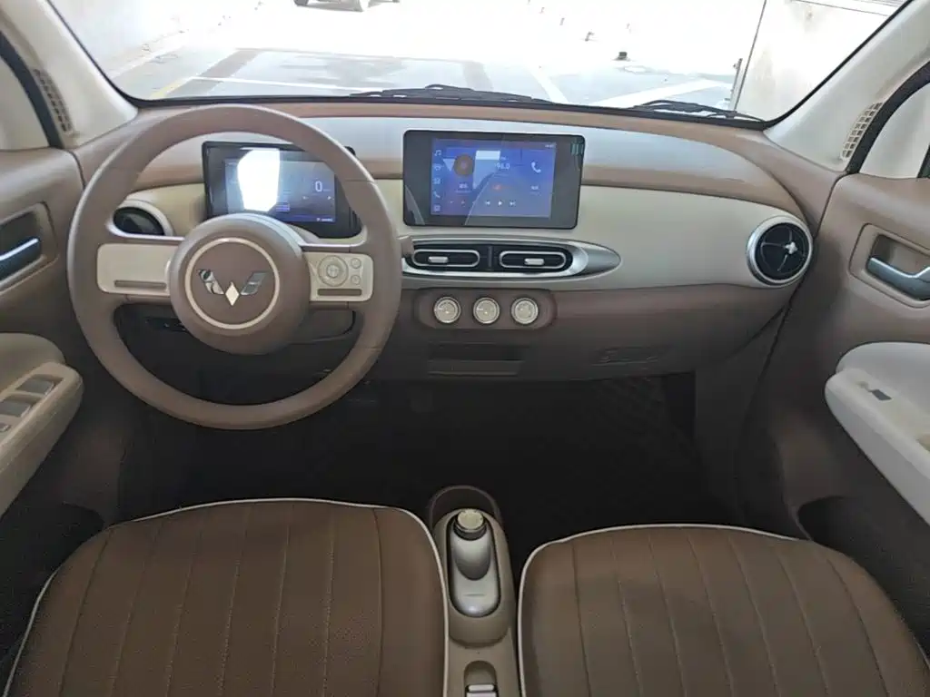 Wuling Hongguang MINIEV 2025