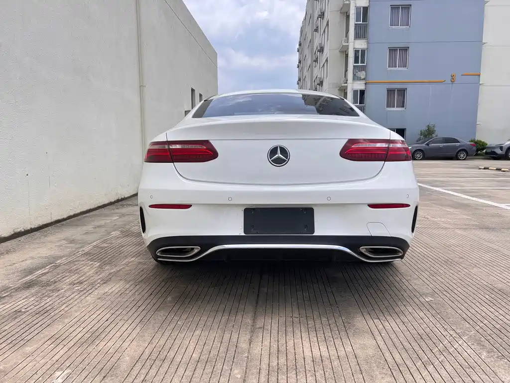 Mercedes-Benz E-Class 2020 — фото 21