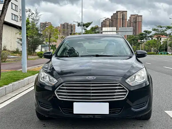 Ford Escort 2018