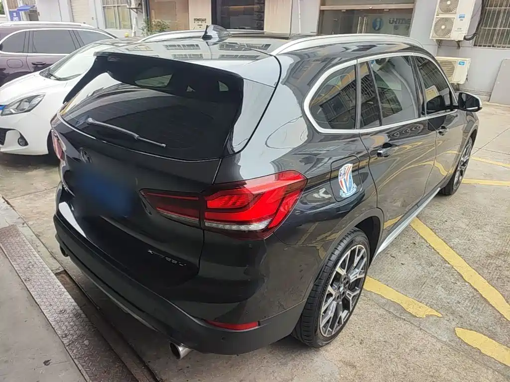 BMW X1 2021