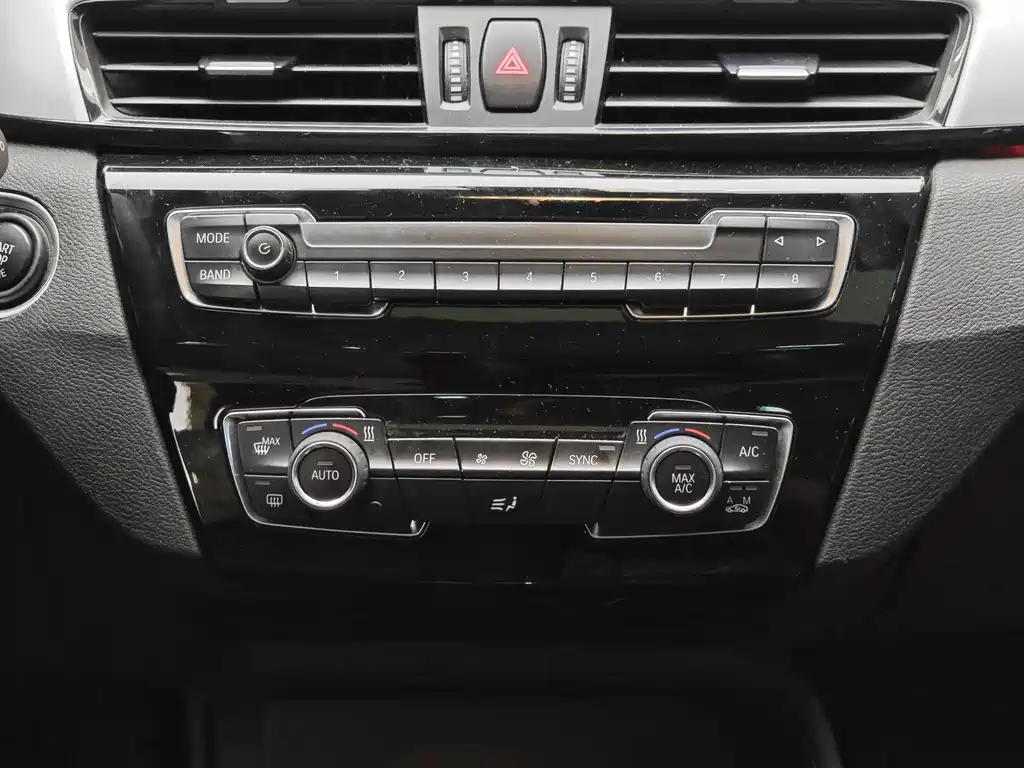 BMW X1 2019 — фото 17