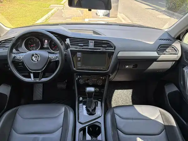Volkswagen Tiguan L 2019