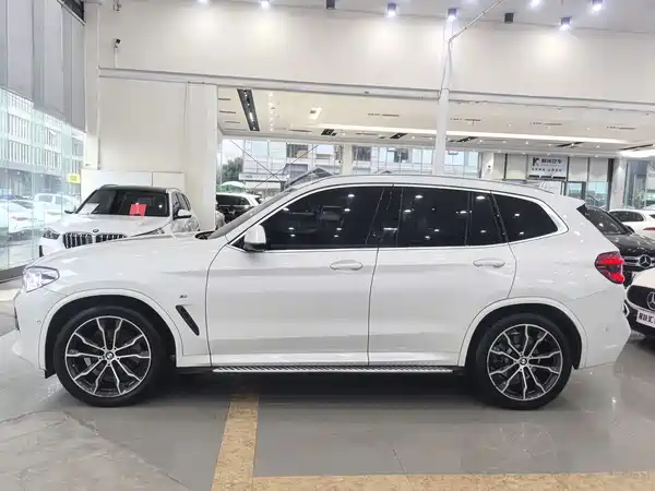 BMW X3 2021