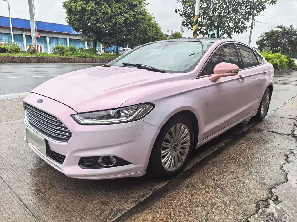 Ford Mondeo 2014 — фото 1