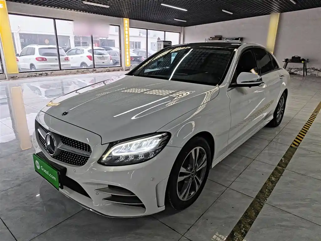 Mercedes-Benz C-Class 2020 — фото 2