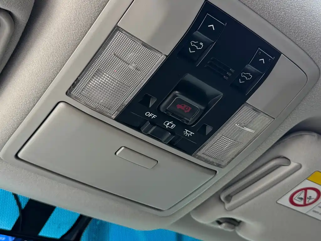 Lexus GX 2015 — фото 31