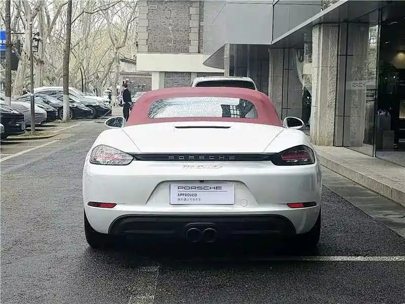 Porsche 718 2023 — фото 9