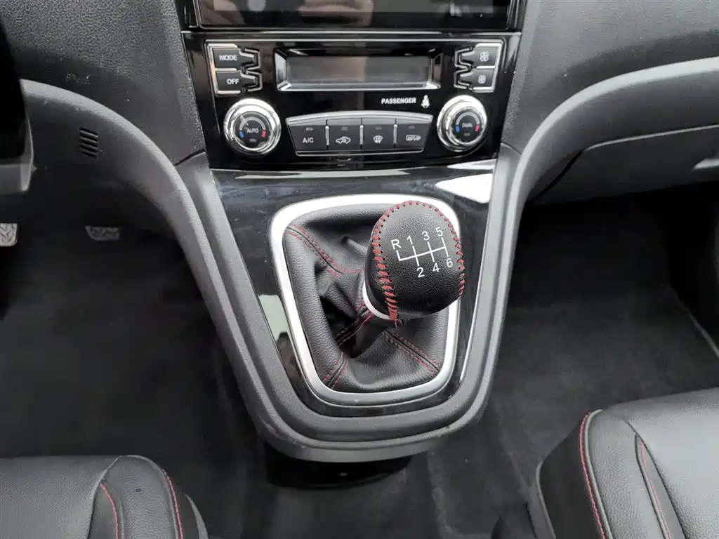 Haval H6 2017 — фото 13