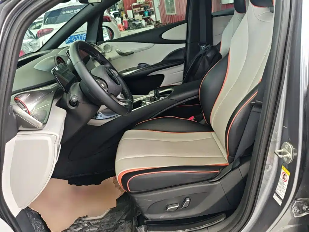 BYD Dolphin 2022 — фото 15