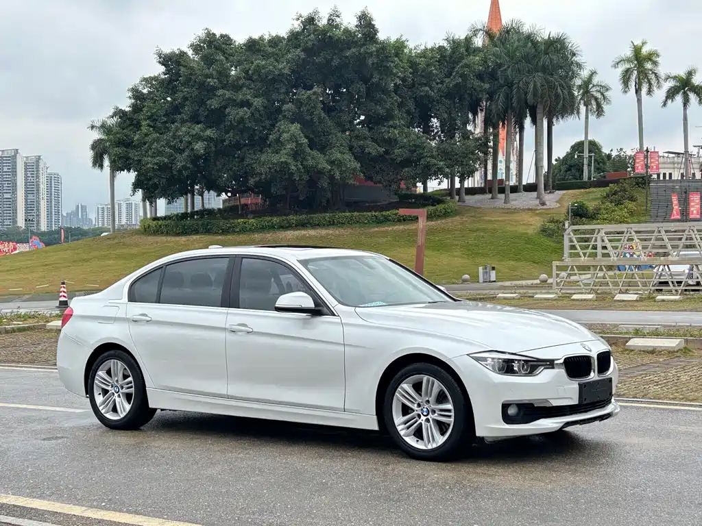 BMW 3 Series 2015 — фото 8