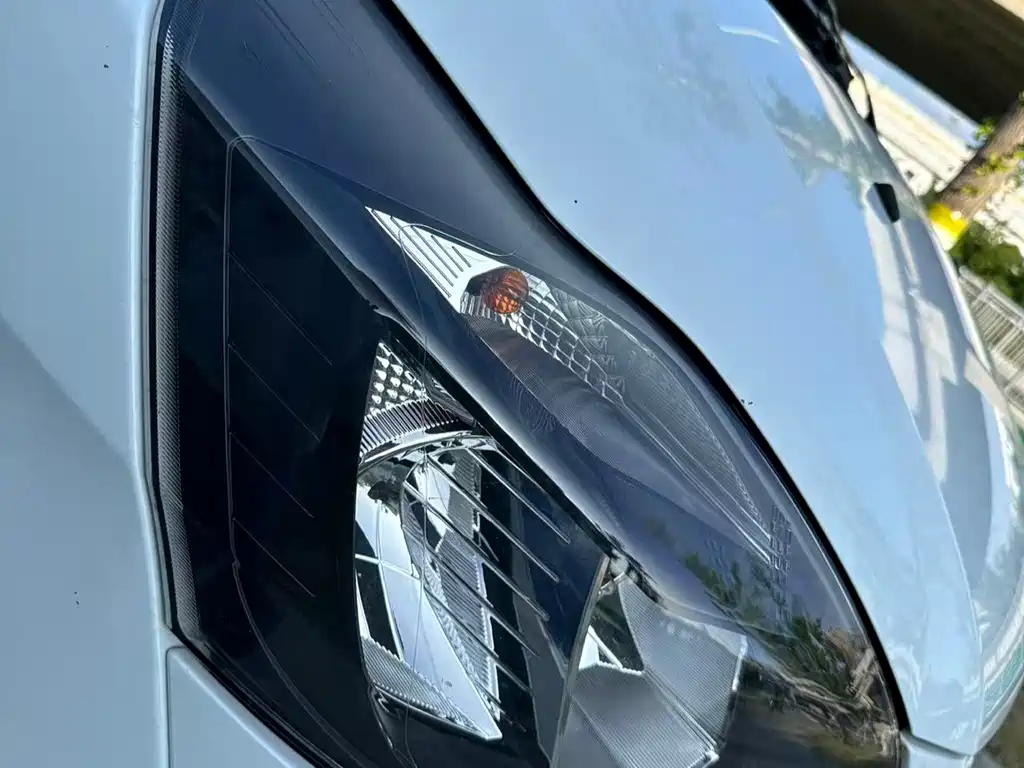 Ford Transit 2021 — фото 12