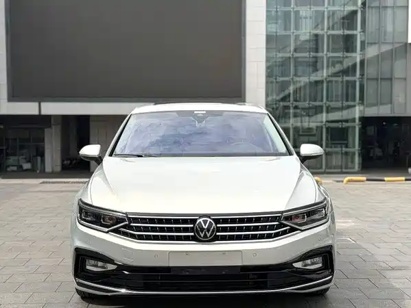 Volkswagen Magotan 2022