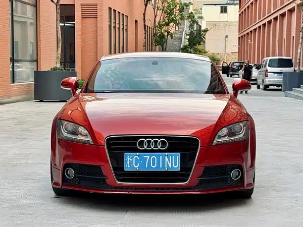 Audi TT 2014
