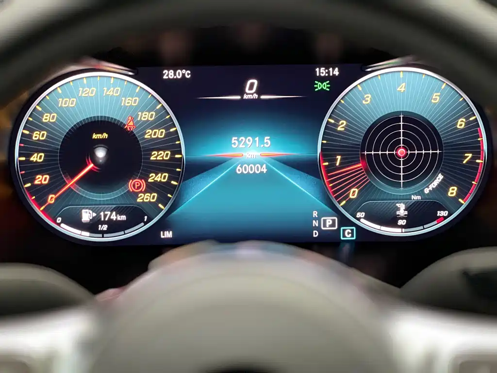 Mercedes-Benz C-Class 2021 — фото 12