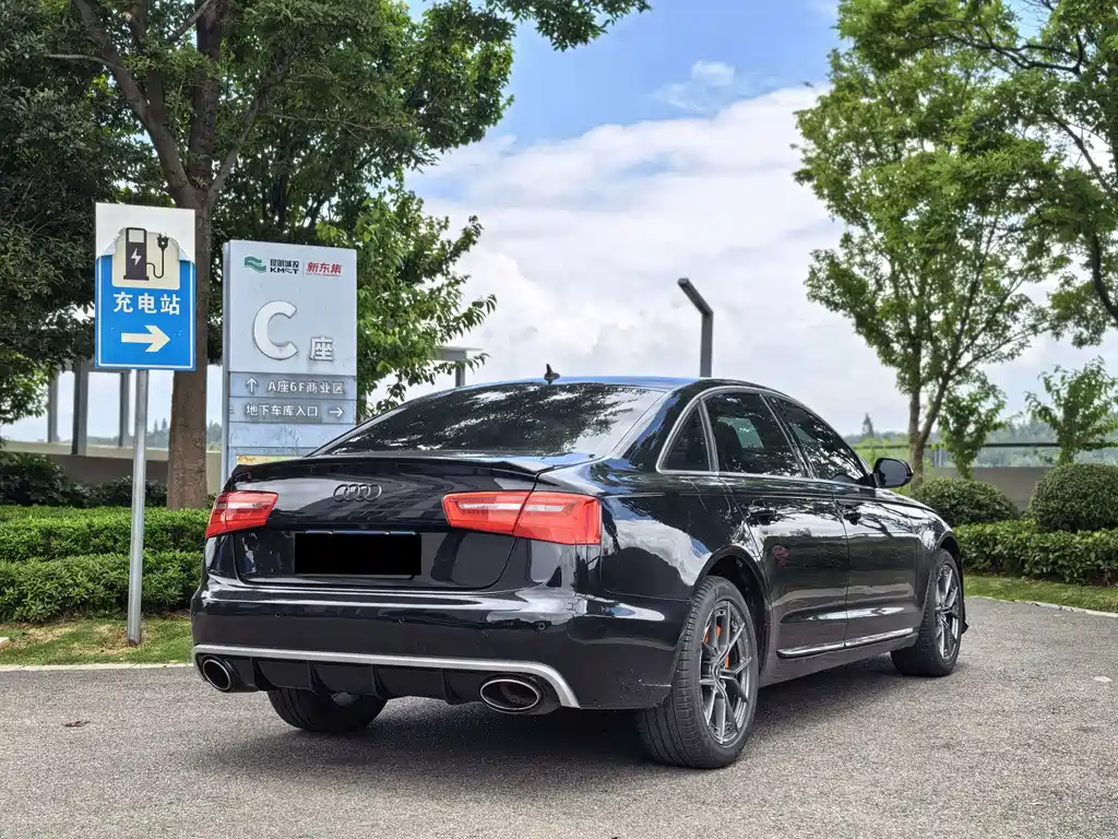 Audi A6L 2014