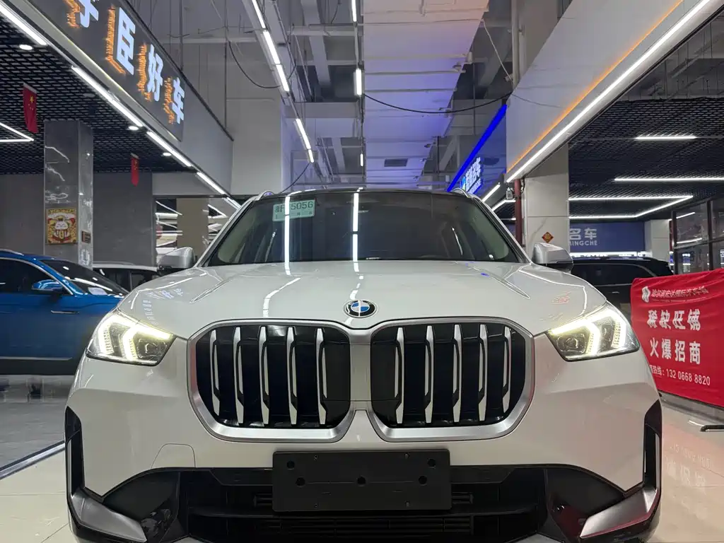 BMW X1 2023 — фото 3