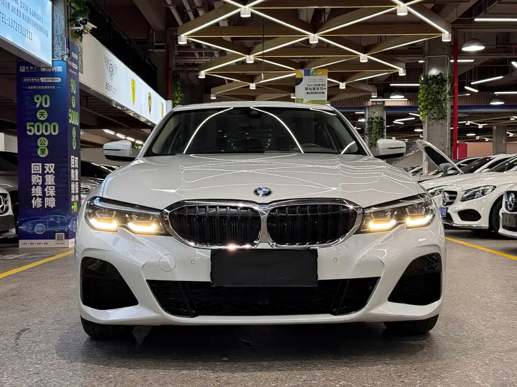 BMW 3 Series 2022
