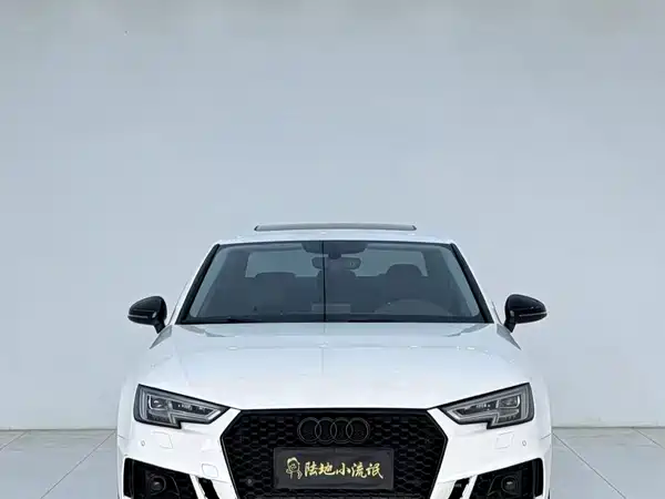 Audi A4L 2019