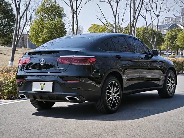 Mercedes-Benz GLC Coupe 2023
