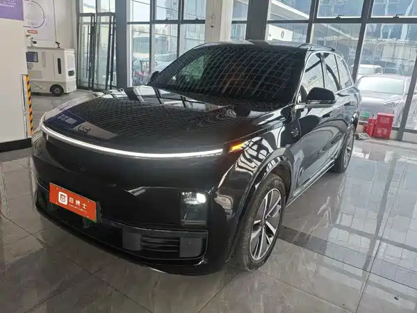 Li Auto L8 2024