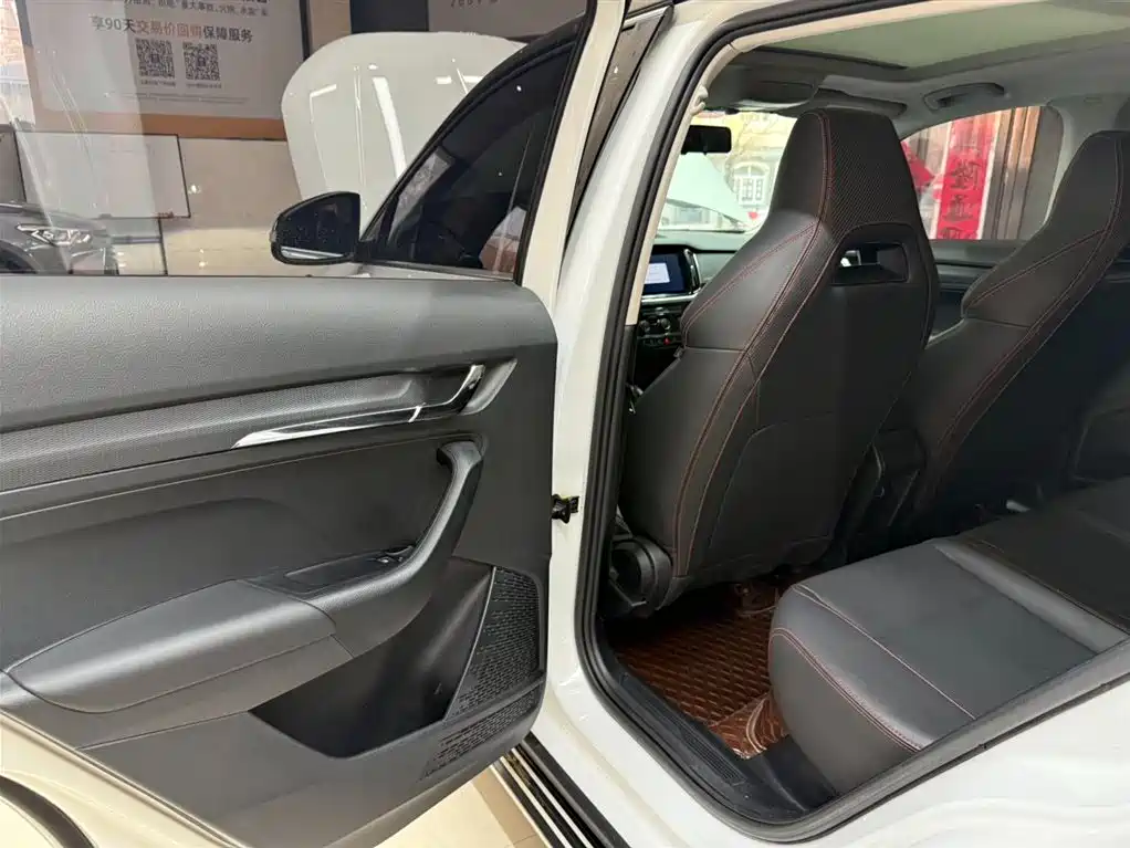 Skoda Kamiq 2024 — фото 17