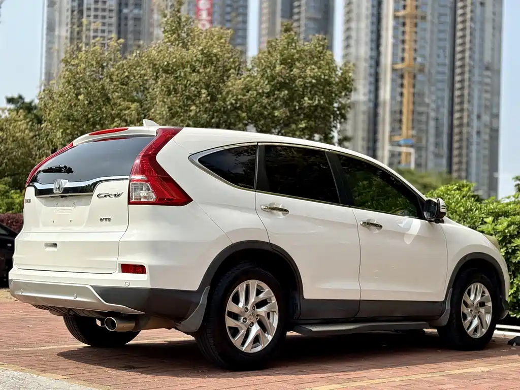 Honda CR-V 2015 — фото 16