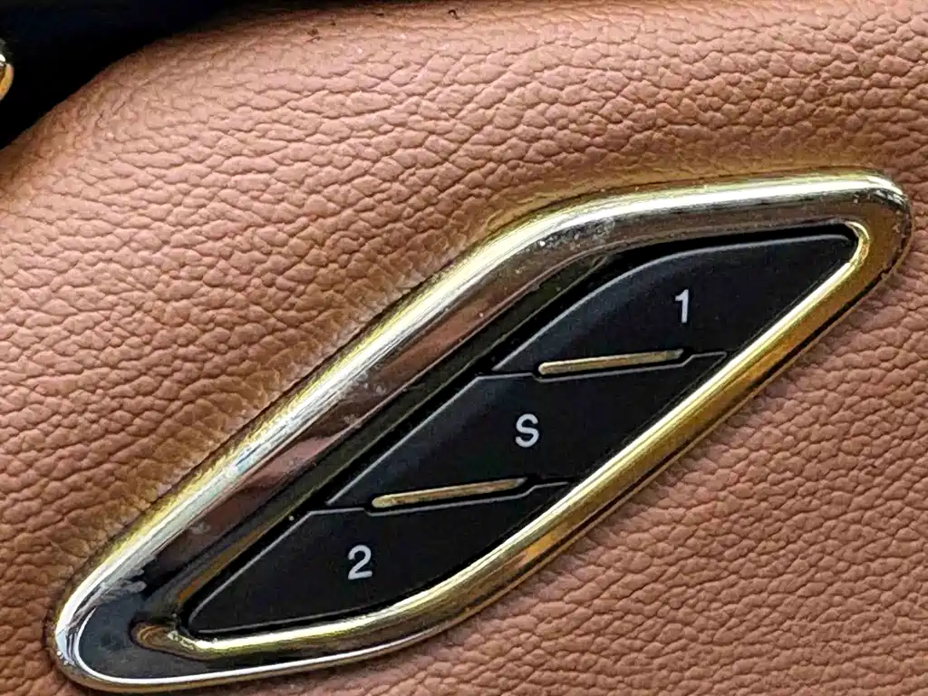 Maserati Quattroporte 2016 — фото 8