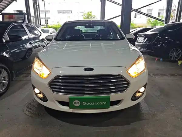Ford Escort 2017