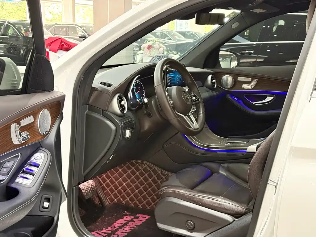 Mercedes-Benz GLC 2020