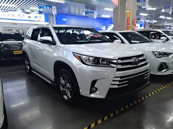 Toyota Highlander 2018