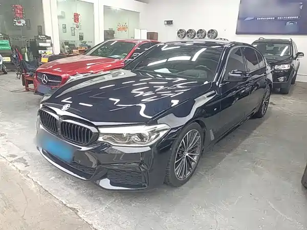 BMW 5 Series 2020