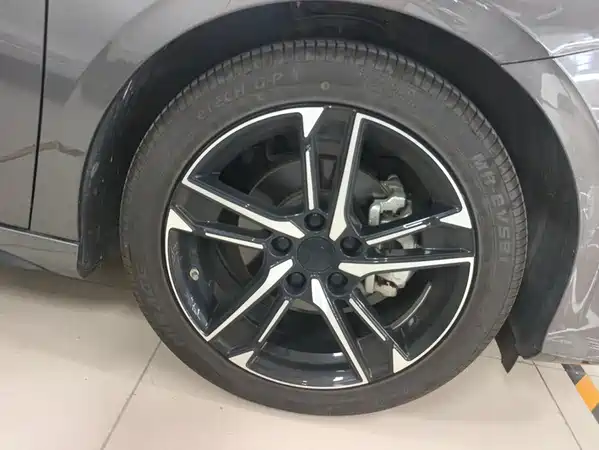 Geely Binrui 2024