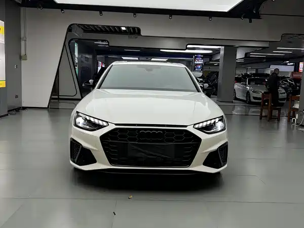 Audi A4L 2024
