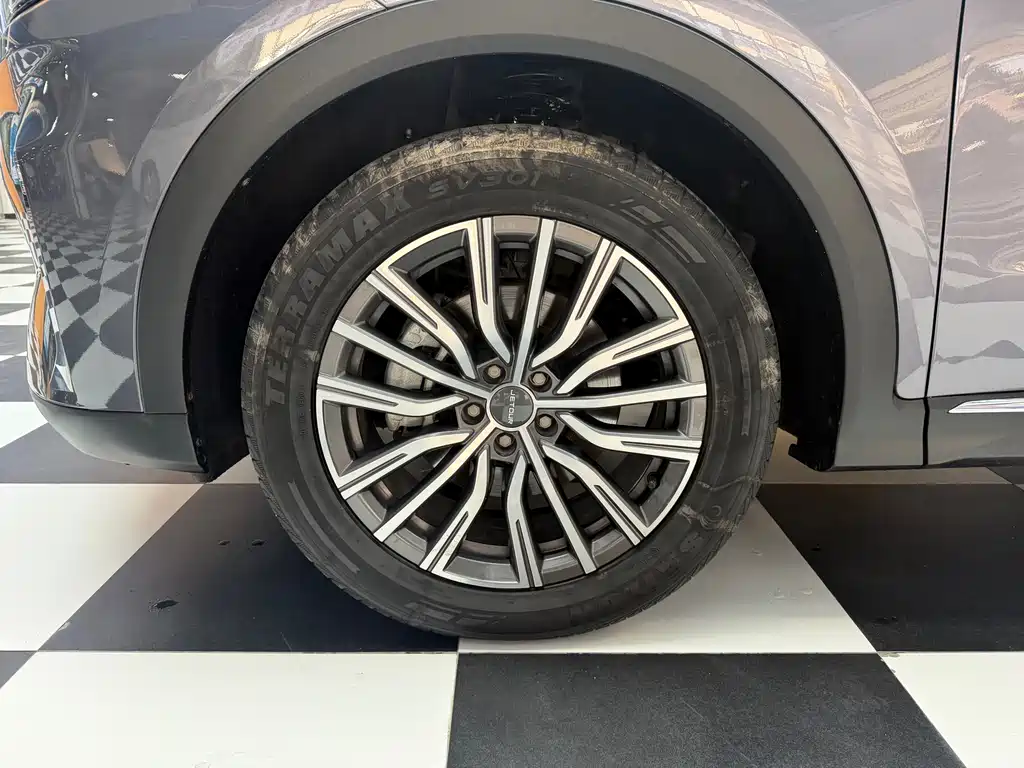 Jetour X70 PLUS 2022