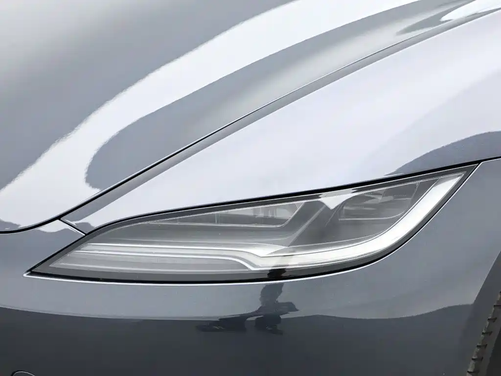 Tesla Model 3 2024 — фото 16