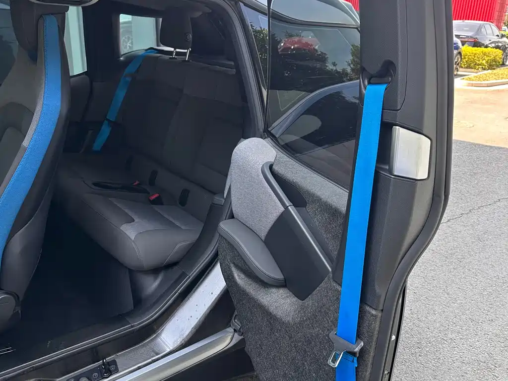 BMW i3 2020 — фото 9