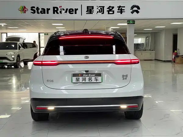 NIO ES6 2024