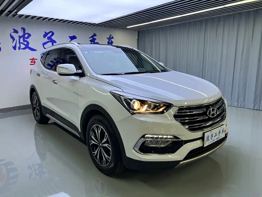 Hyundai Santa Fe 2017 — фото 3
