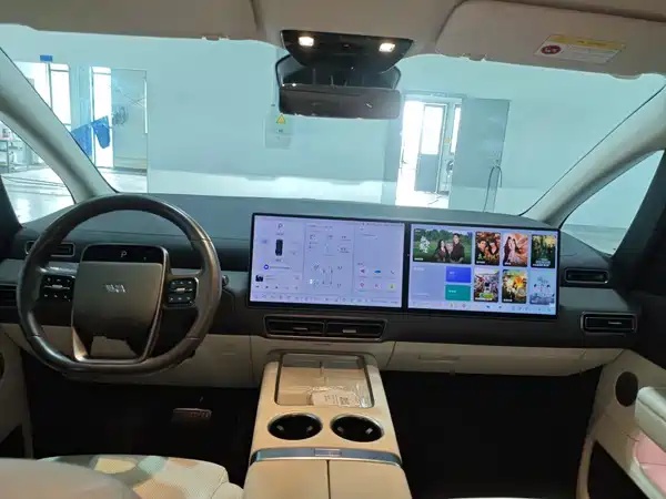 Li Auto MEGA 2024