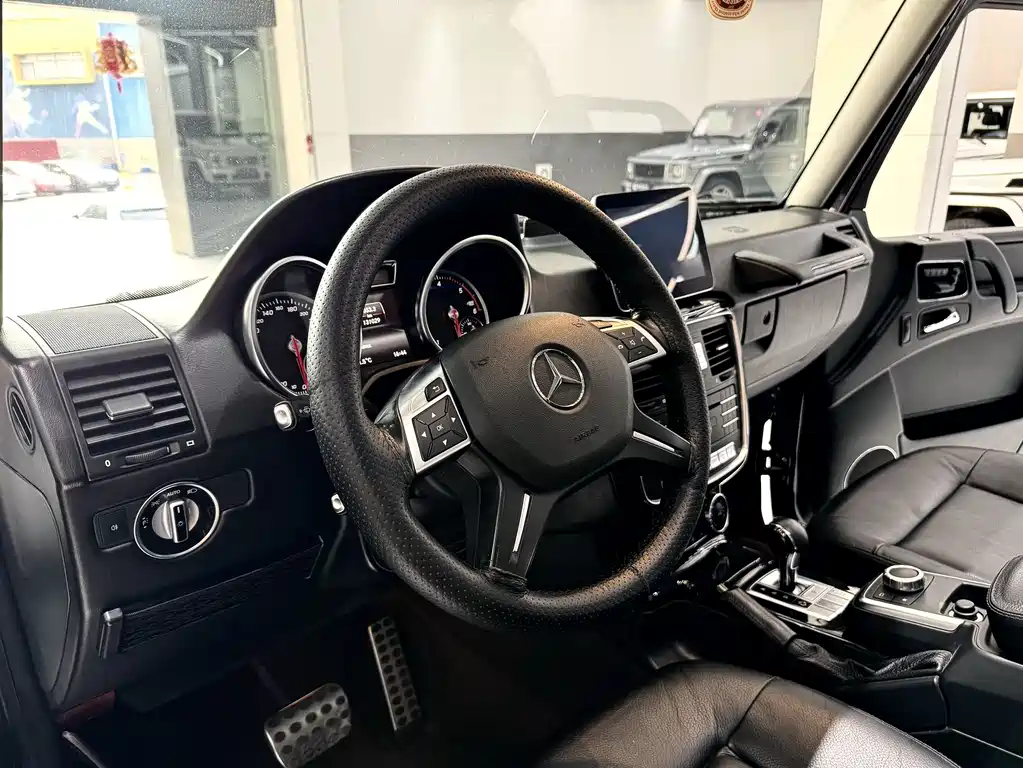 Mercedes-Benz G-Class 2017 — фото 6