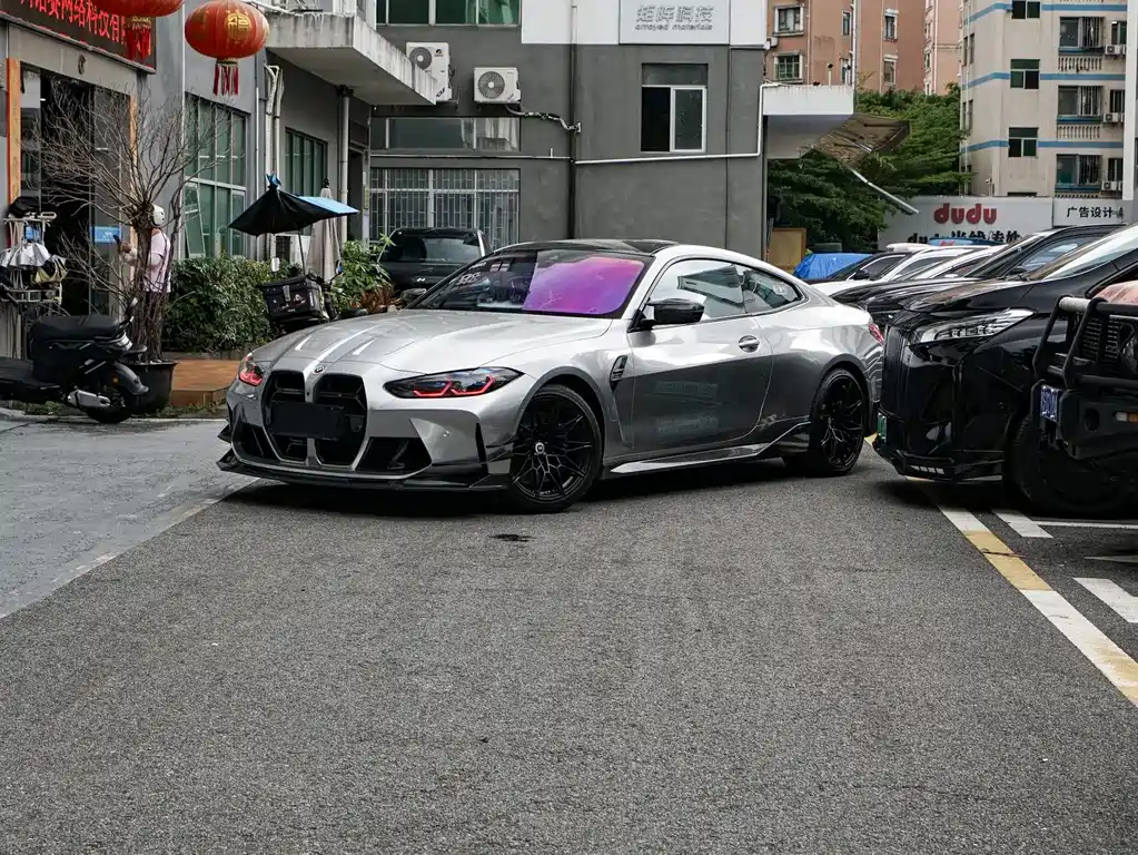 BMW M4 2024